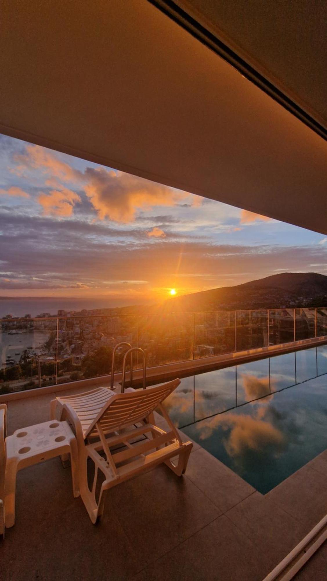 Hotel Sunset Shoreline - Sea View - Free Private Parking - Pool Sarande