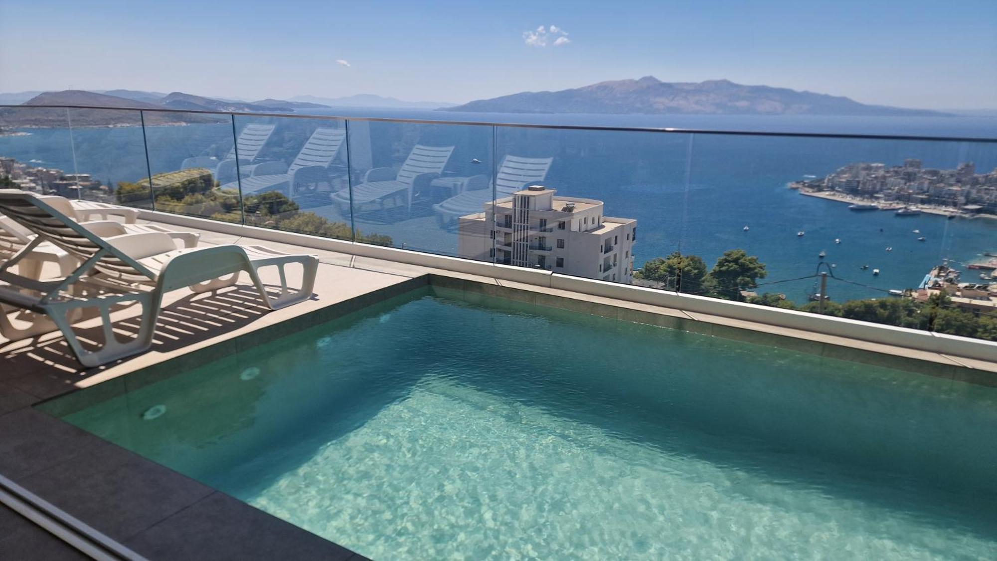 Sunset Shoreline - Sea View - Free Private Parking - Pool 4*