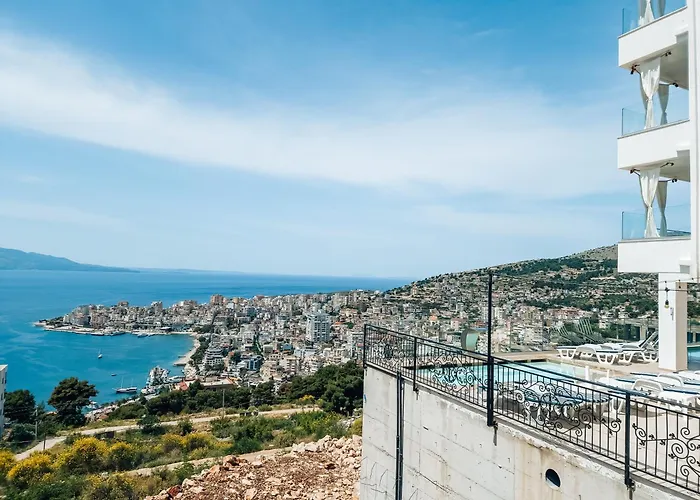 Sunset Shoreline Saranda - Sea View - Free Private Parking - Pool